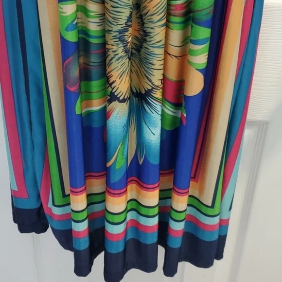 Tropical Beach Dress! ☀️☀️☀️ - Picture 4 of 4